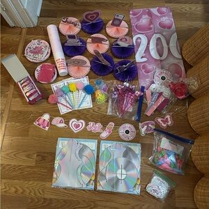 Y2K early 2000s party decorations